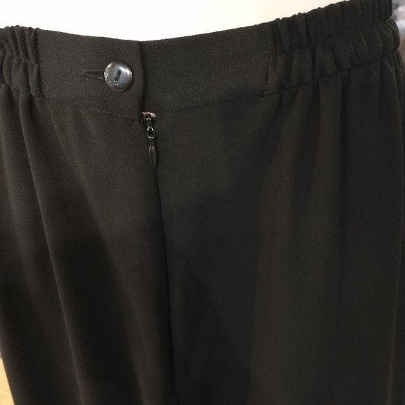 Fancy pants - Picture 4 of 7